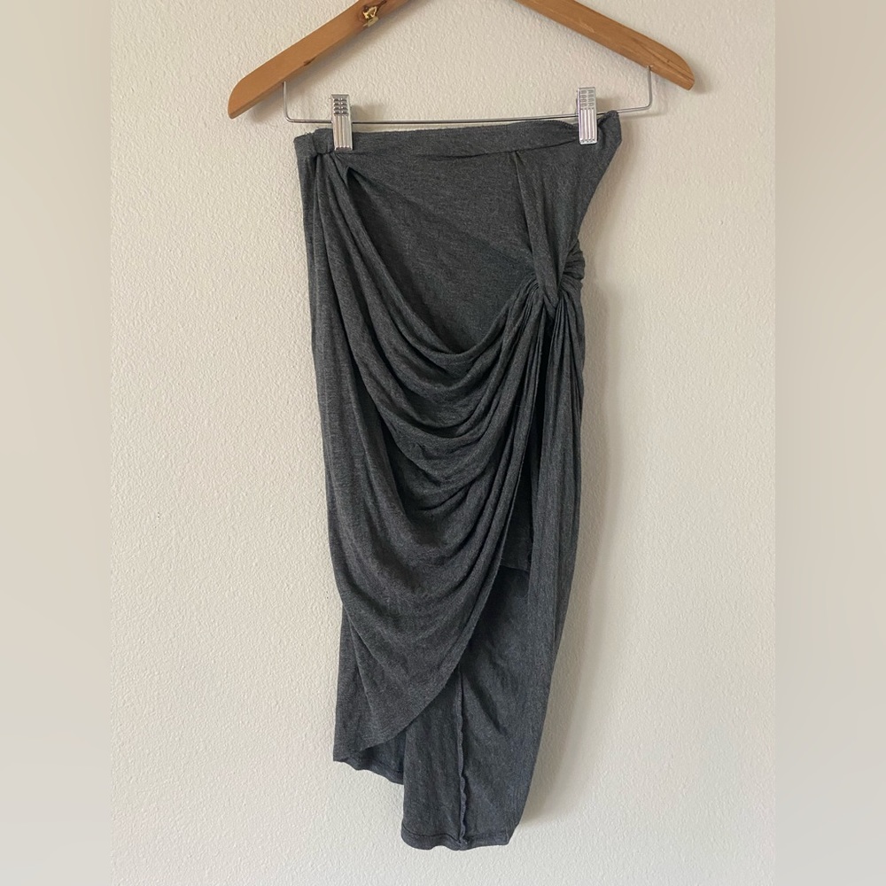 Cute body con knotted skirt